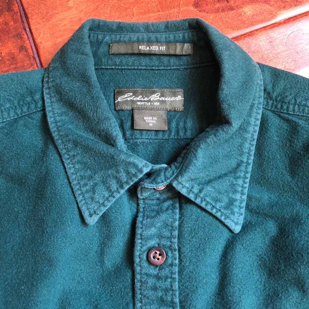 Men’s Eddie Bauer Green Button Up Shirt